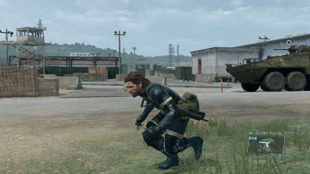 O armazém com porta vermelha - eliminar a ameaça Renegade - Ops laterais e Ops extra - Metal Gear Solid V: Zeros terra - Guia do Jogo e Passo a passo