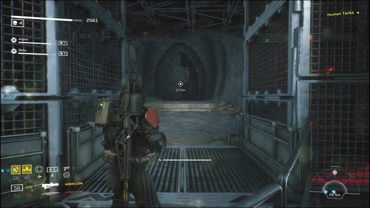 Along the way, watch out for single Xens emerging from the holes on the right - Aliens: Fireteam Elite: Extract - walkthrough - Giants in the Earth - Aliens Fireteam Elite Guide