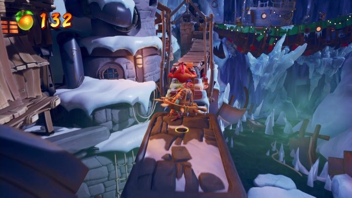 When you see opponents who have a helm around them, don't go near them - Crash 4: Snow Way Out walkthrough - The 11th Dimension - Crash 4 Guide, Walkthrough