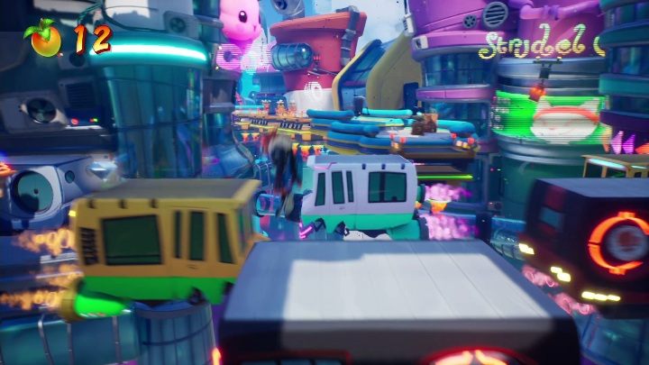 While moving on you will have to jump across cars - Crash 4: Food Run walkthrough - The Sn@xx Dimension, 3023 - Crash 4 Guide, Walkthrough
