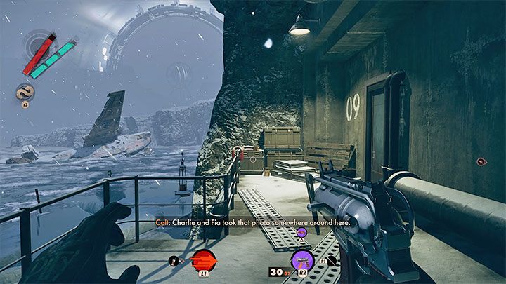 The objective and at the same time the place where the couple took a photo, is shown in the above picture - in addition to the wreck, you will notice 09 from the photo - Deathloop: Space Invader - walkthrough - Visionary tropes - Deathloop Guide