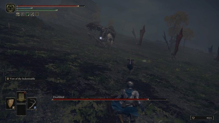 The enemy attacks mostly with his weapon, and you can defend many of these attacks with a shield - though dodging makes more sense - Elden Ring: Deathbird - boss, how to beat? - Stormhill - Elden Ring Guide