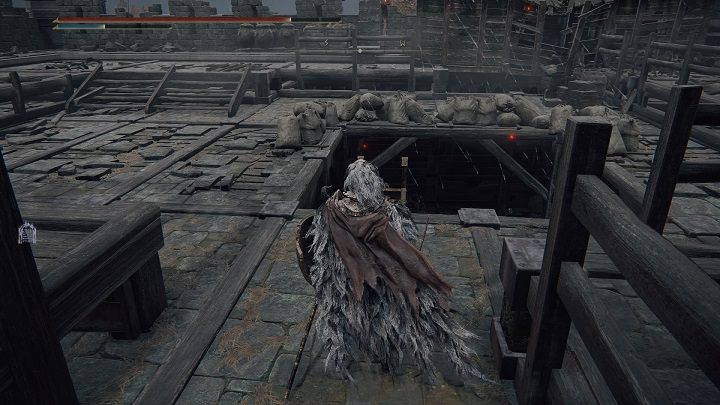 You must go down the hole to the south-west - you can recognize it thanks to a ladder - Elden Ring: Legendary Talismans - Trophy Guide - Elden Ring Guide