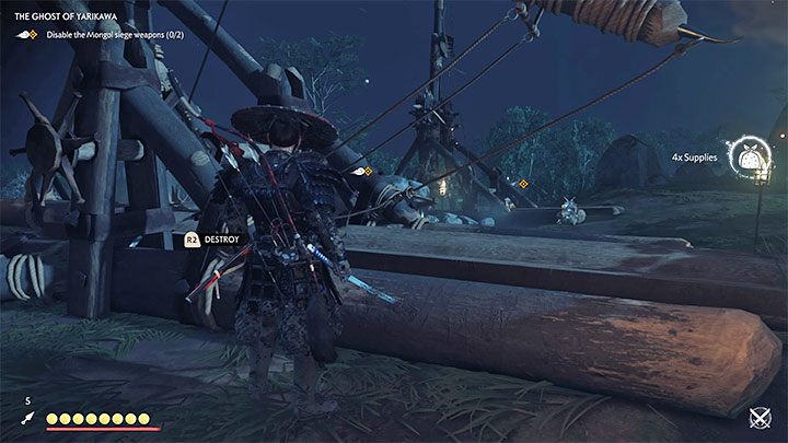 Sabotaging the catapults isnt difficult - just reach each of the siege machines, stand in the right place, and press R2 - Ghost of Tsushima: The Ghost of Yarikawa walkthrough, video guide - Act 2 - Ghost of Tsushima Guide, Walkthrough