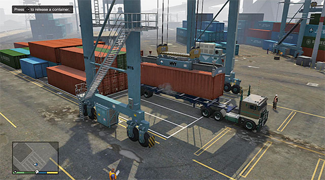 Lift the container that you have just grabbed and move the entire carriage to the right - 30: Scouting the Port - Main missions - Grand Theft Auto V Game Guide
