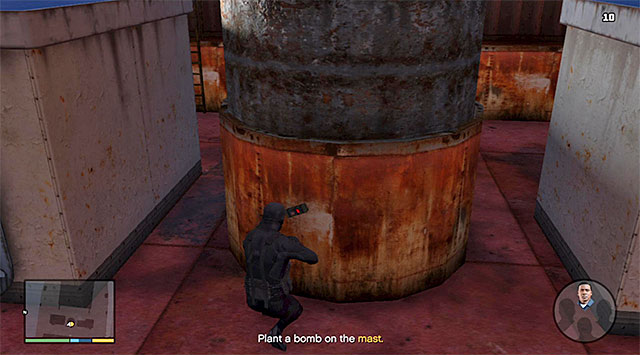 While playing as Michael, you need to sneak across the board and plant the explosives one after another - 32: The Merryweather Heist - the Freighter variant - Main missions - Grand Theft Auto V Game Guide