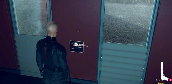 Go upstairs - Preparations for arrival of the target | Nightcall Misssion of Hitman 2 - Nightcall (Hawkes Bay) - Hitman 2 Guide