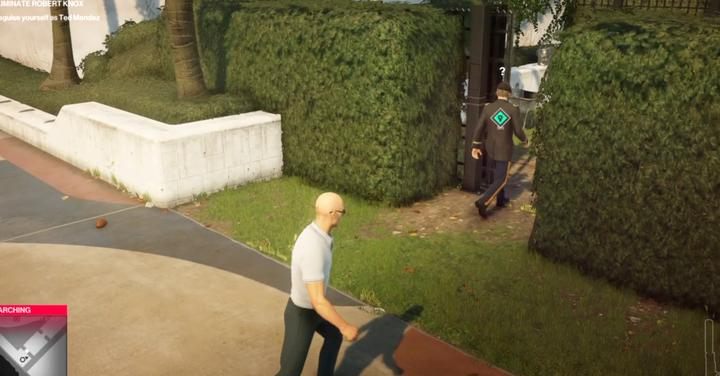 Lure Ted into a trap behind the hedge. - Story Missions | The Finish Line Mission in Hitman 2 - The Finish Line (Miami) - Hitman 2 Guide