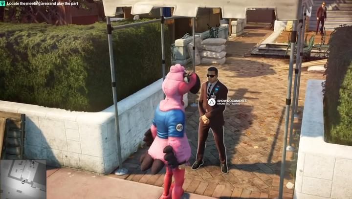 Talk to a bodyguard who will summon Sierra to his place. - Story Missions | The Finish Line Mission in Hitman 2 - The Finish Line (Miami) - Hitman 2 Guide
