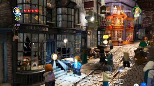 Am Anfang der Straße, in der Nähe des Ollivanders-Ladens, können Sie Weinreben sehen, die aus den Kellern ragen – Harry Potter Jahre 5–7: Spielsteine ​​– London, Teil 1 – Spielsteine ​​– LEGO Harry Potter Jahre 5–7 Leitfaden