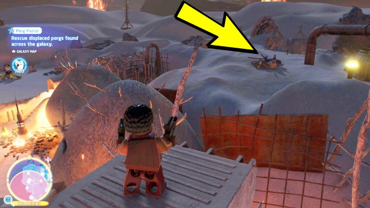 The porg is on the roof of the building - LEGO Skywalker Saga: Porg Patrol - walkthrough - Challenges - LEGO Skywalker Saga Guide