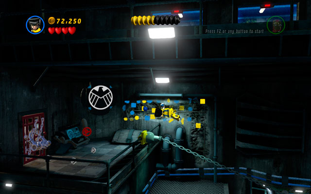Switch into Wolverine and pass to the upper floor using the chain - Rock Up at the Lock Up | Walkthrough - Walkthrough - LEGO Marvel Super Heroes Game Guide & Walkthrough