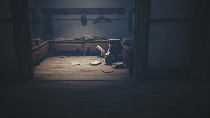 After a frantic dash, you must hide in the locker room, behind books and clothes - Little Nightmares 2: School - guide, walkthrough description - Chapter 2 - Orphanage - Little Nightmares 2 Guide