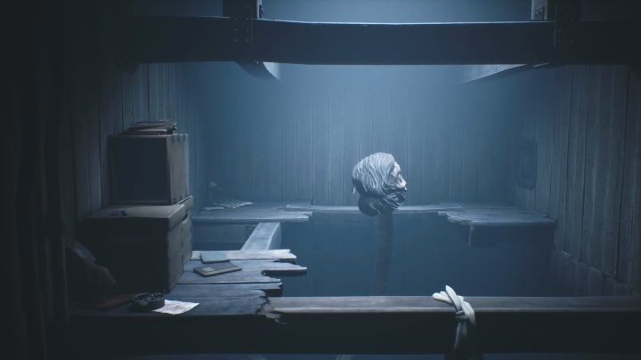 Push the board and immediately run behind the crate hidden in the left corner - Little Nightmares 2: School - guide, walkthrough description - Chapter 2 - Orphanage - Little Nightmares 2 Guide