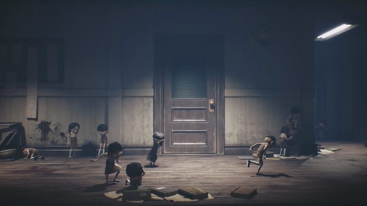 Reach the door and continue your journey through the hallway - Little Nightmares 2: the Kitchen - guide, walkthrough description - Chapter 2 - Orphanage - Little Nightmares 2 Guide