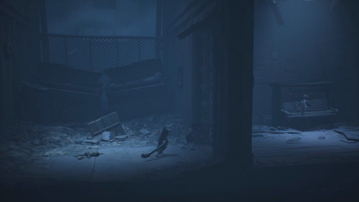 Take the pipe that lies on the left and wait for the girl to become interested in Six - Little Nightmares 2: Escape from School - guide, walkthrough - Chapter 2 - Orphanage - Little Nightmares 2 Guide