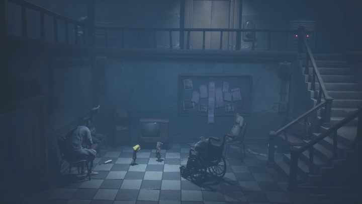 To get to the next room (to the right of the stairs), you need a key - Little Nightmares 2: The First Floor - walkthrough - Chapter 3 - Hospital - Little Nightmares 2 Guide