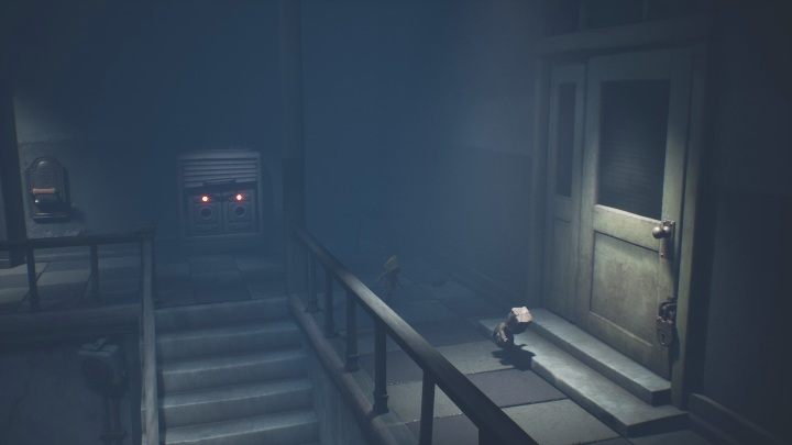With the key, head to the door - Little Nightmares 2: The First Floor - walkthrough - Chapter 3 - Hospital - Little Nightmares 2 Guide