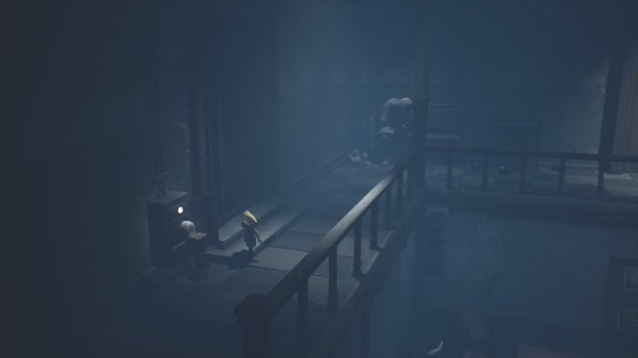 The second fuse is located behind the closed door - Little Nightmares 2: Fuses - walkthrough - Chapter 3 - Hospital - Little Nightmares 2 Guide