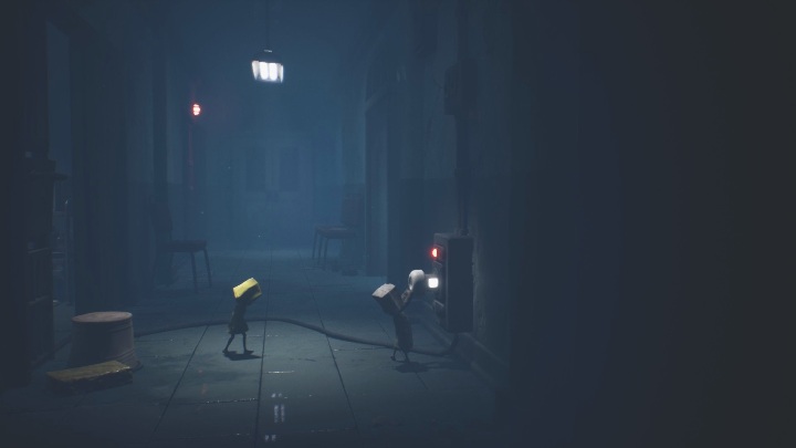When Six gets you out of the room, remove the fuse and go back to the elevator - Little Nightmares 2: Fuses - walkthrough - Chapter 3 - Hospital - Little Nightmares 2 Guide