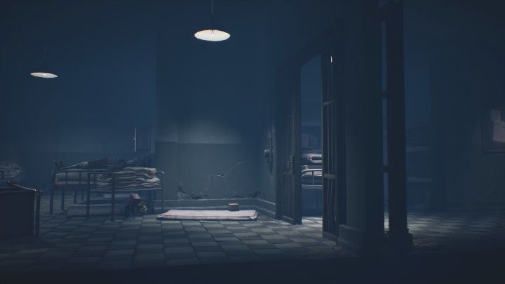 Hide under the bed when the door opens - Little Nightmares 2: Escape - walkthrough - Chapter 3 - Hospital - Little Nightmares 2 Guide