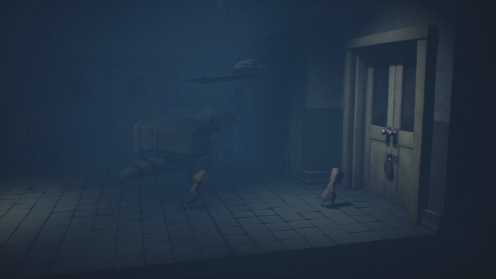 Time to open another door to face the opponent again - Little Nightmares 2: Escape - walkthrough - Chapter 3 - Hospital - Little Nightmares 2 Guide