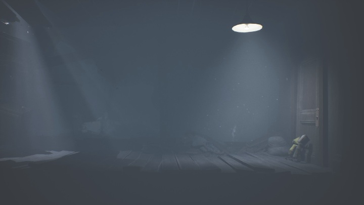 Again, you just have to run to the right while jumping over the holes and opening nearby doors - Little Nightmares 2: Crossing the city - a guide, walkthrough - Chapter 4 - Getting to the Tower - Little Nightmares 2 Guide