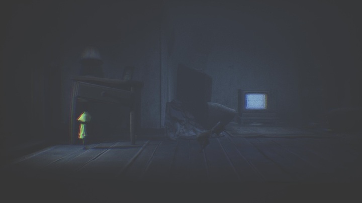 You will reach a room where you will witness another transmission, but this one will be a little different from the others - Little Nightmares 2: Crossing the city - a guide, walkthrough - Chapter 4 - Getting to the Tower - Little Nightmares 2 Guide