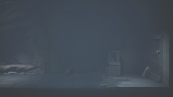 Your job is to pull the boards off the lower part of the door - Little Nightmares 2: Building - a guide, walkthrough - Chapter 4 - Getting to the Tower - Little Nightmares 2 Guide