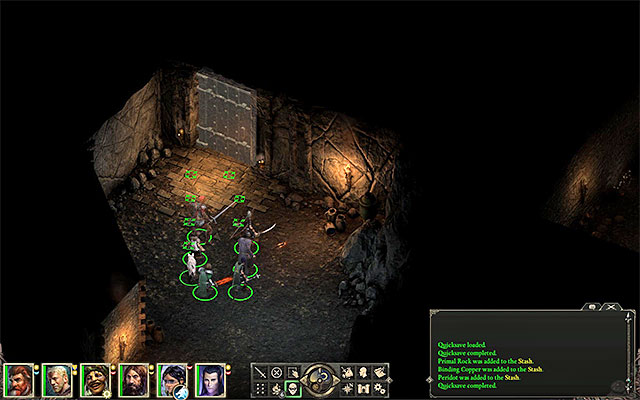 It is a good idea to put the hood on before you approach the last temple door - Never Far from the Queen - Main quest | Pillars of Eternity - Black Meadow and Caed Nua - Pillars of Eternity Game Guide & Walkthrough