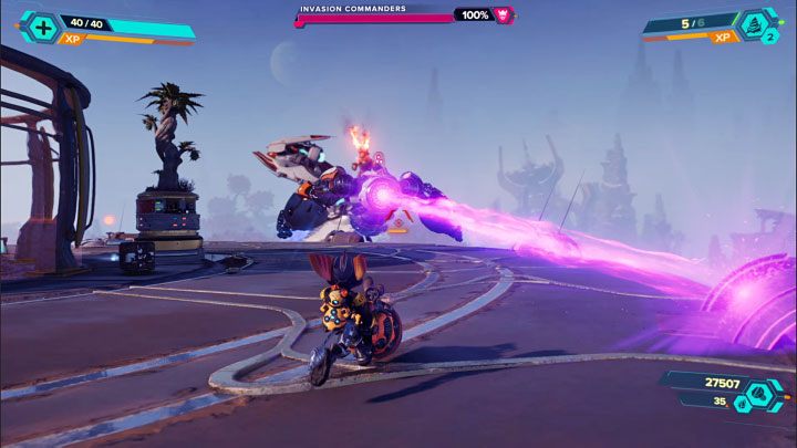 The bosses share the same health bar, but you can try to attack them one by one to defeat one of them faster so you don't have to dodge the attacks of two enemies at the same time - Ratchet & Clank Rift Apart: Accessing the Archives - walkthrough - Savali - Ratchet & Clank Rift Apart Guide