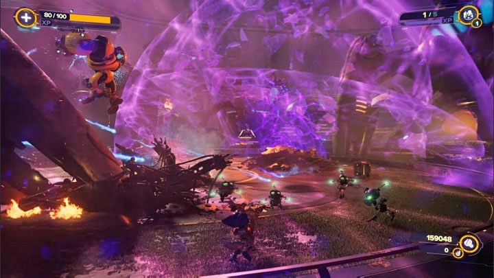 After Nefarious loses his entire health bar he will summon a large amount of reinforcements - Ratchet & Clank Rift Apart: Begin the finale and defeat the final boss - walkthrough - Final confrontation - Ratchet & Clank Rift Apart Guide
