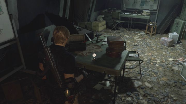 Das Foto von Leon befindet sich auch in einem großen Zelt südlich des Campingplatzes – Resident Evil 4 Remake: Karte der Dateien – Insel – Geheimnisse – Resident Evil 4 Remake Guide