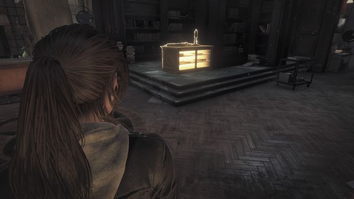 A chest with the master key is hidden under the furniture. - Find the master key | Blood Ties DLC Walkthrough - Walkthrough | Blood Ties DLC - Rise of the Tomb Raider Game Guide & Walkthrough
