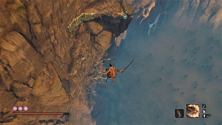 The recently opened part of the Senpou Temple has many new containers to open - Senpou Temple | Sekiro Shadows Die Twice Walkthrough - Main story - Sekiro Guide and Walkthrough