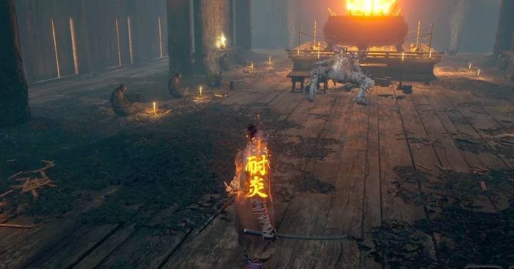Start the fight, inflicting a critical blow from the back or jump down on him from the air with a slash. - Long-arm Centipede Senun | Sekiro Shadows Die Twice Boss Fight - Bosses - Sekiro Guide and Walkthrough
