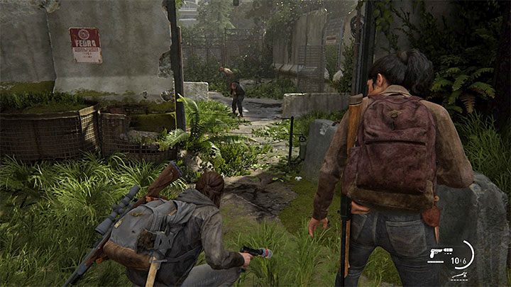Youll encounter traps for the very first time on your way to a TV station building in Seattle and the picture shows an example of them - these are mines connected to strings and touching any of them will detonate the explosive charge - The Last of Us 2: Best starting tips - Basics - The Last of Us 2 Guide