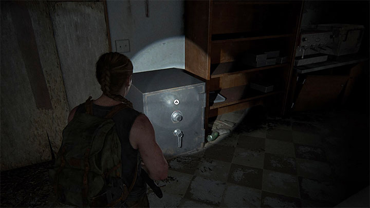 To get to the secret, smash the Jasmine Bakery store window on the left - The Last of Us 2: Hostile Territory - collectibles, artefacts, coins - Seattle Day 1 - Abby - The Last of Us 2 Guide
