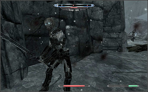 Start eliminating the Draugrs that have appeared on your radar before - Reaching the portal | The World-Eaters Eyrie - The World-Eaters Eyrie - The Elder Scrolls V: Skyrim Game Guide