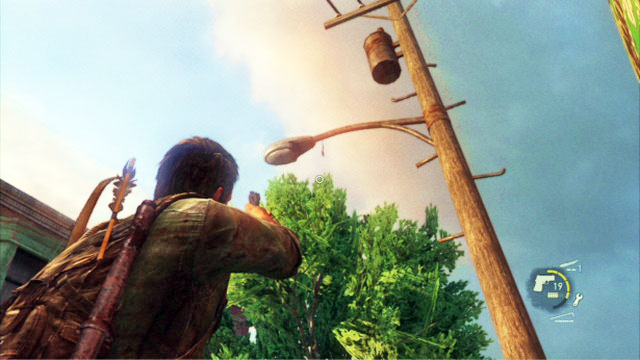 Gleich nachdem Sie das Versteck verlassen haben, biegen Sie rechts ab – The Last of Us: Bills Town, Artefakte und Anhänger – Artefakte und Anhänger – The Last of Us Guide