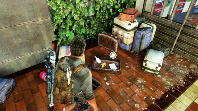 Unten gibt es reichlich Gepäck und die Notiz in einem davon – The Last of Us: Busdepot, Artefakte und Anhänger – Artefakte und Anhänger – The Last of Us Guide